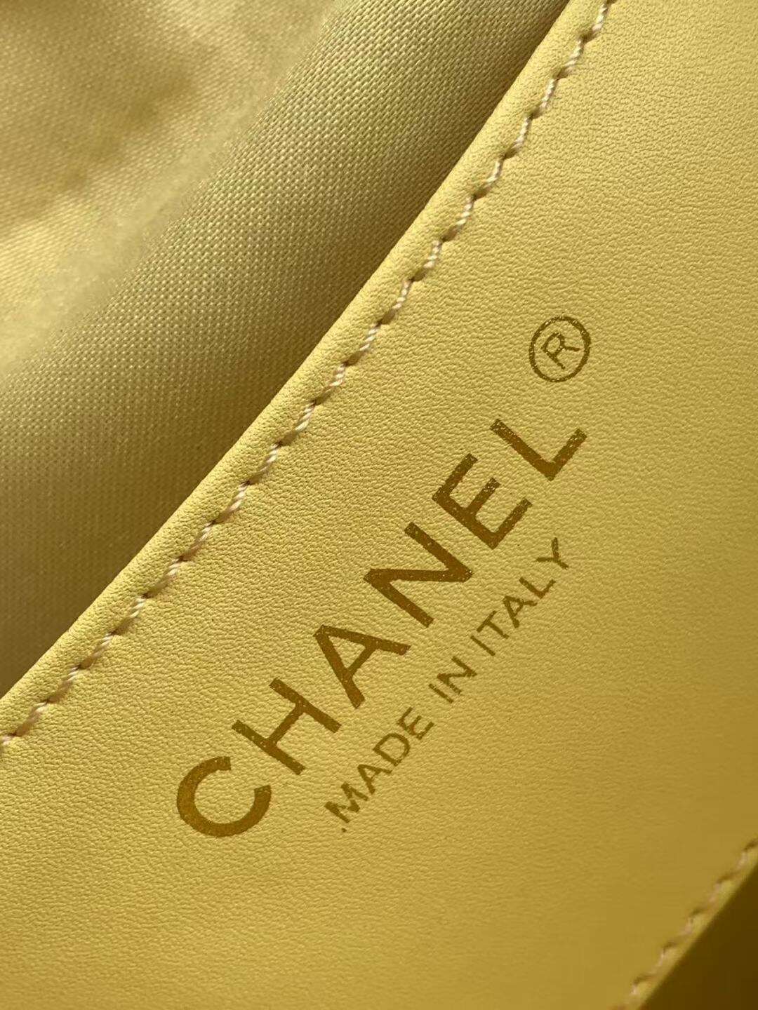 Bolsa Hobo Chanel 25 Yellow