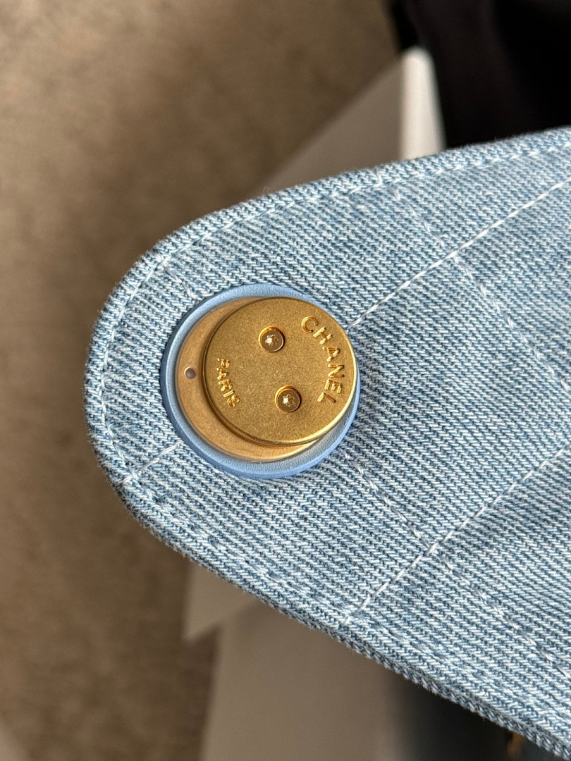 Bolsa Hobo Chanel 25 Denim