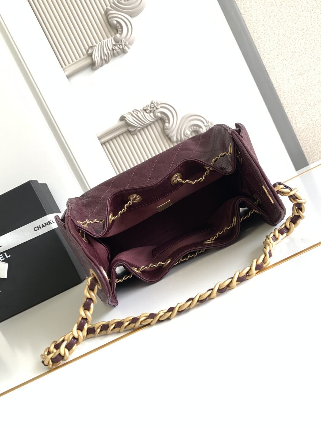 Bolsa Hobo Chanel 25