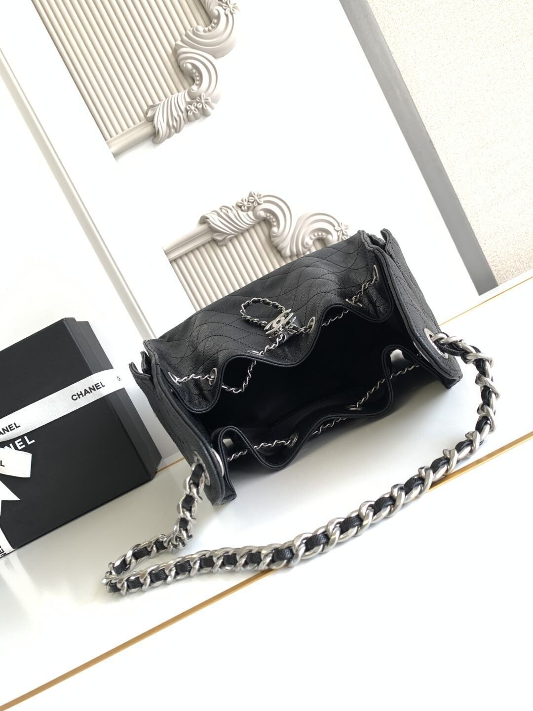 Bolsa Hobo Chanel 25 Black
